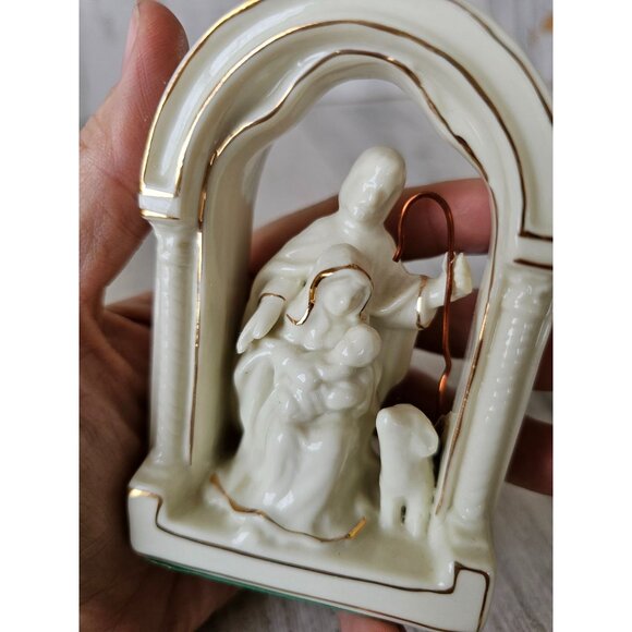 Vintage porcelain Joseph Mary Jesus lamb white religious statue figuring decor - Picture 5 of 7